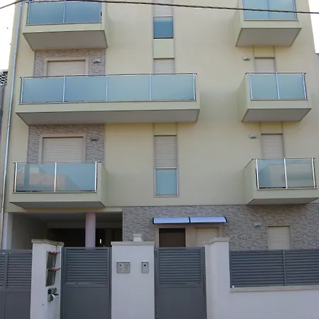 Bed & Breakfast Li Figuli Lecce